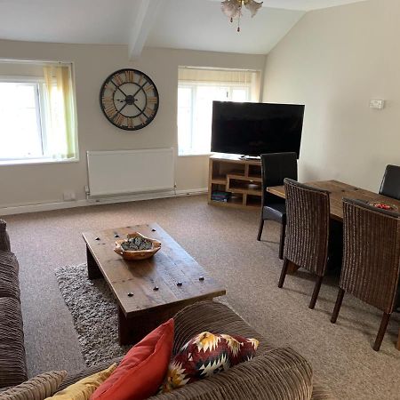 The White Hart Apartment Llantwit Major Exterior photo