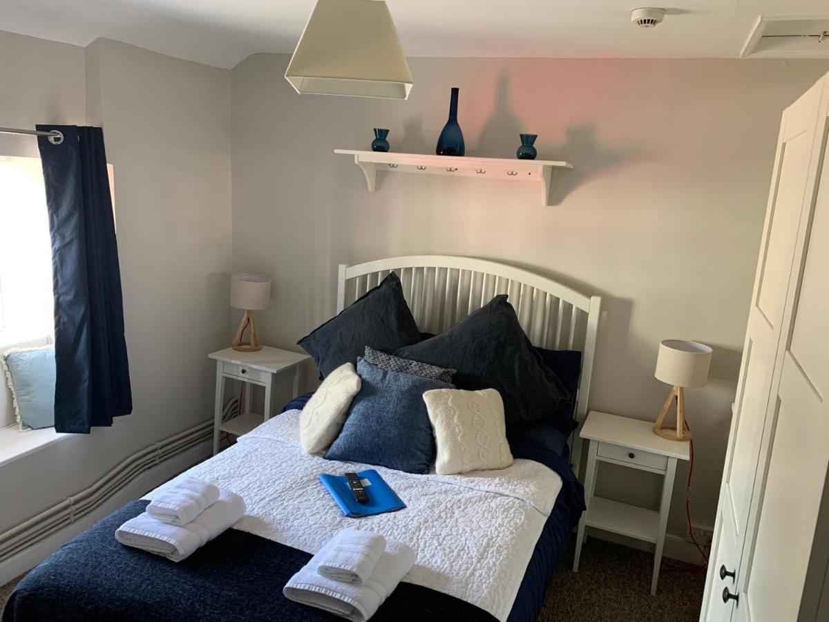 The White Hart Apartment Llantwit Major Exterior photo